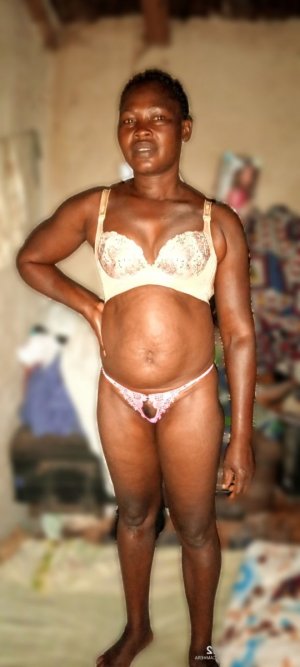 Mardaye escorts in East Point